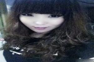 【非典型阅读体】全球高考考官a和gin的恋爱日记... 众人看向银紫。 “不好意思